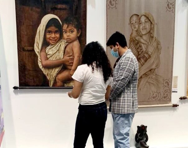 What Visitors Can Expect at a Contemporary Art Exhibition